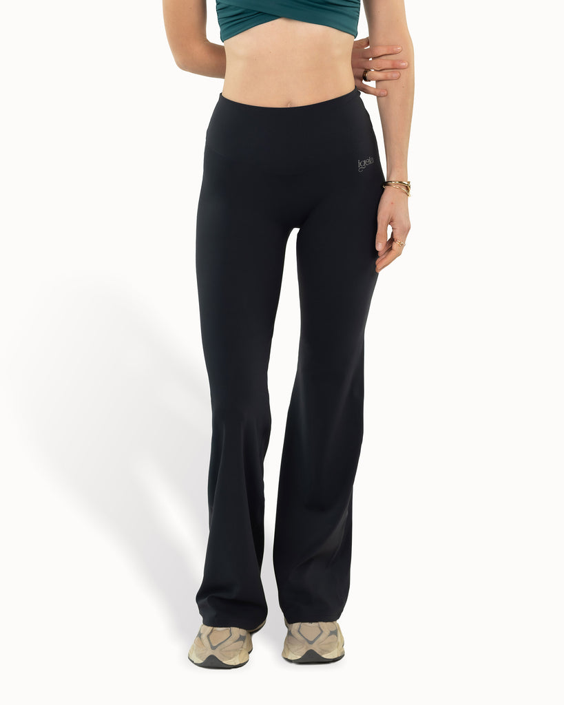 Classic Flares Warm Luxe™ | Truffle Black